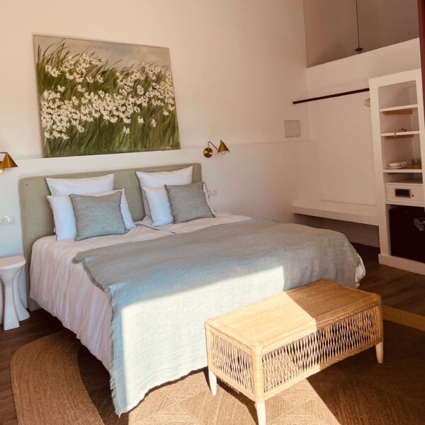 Aventurine - Luxury Ensuite double room - Image 2