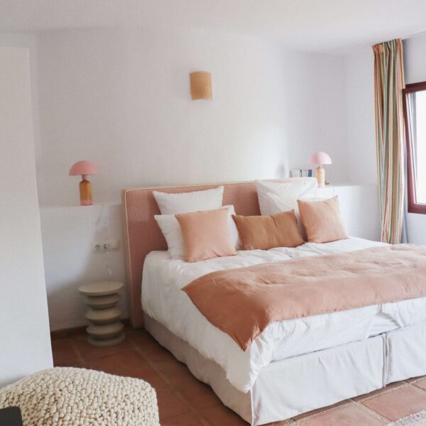 Morganite - Premium Ensuite double room - Image 2