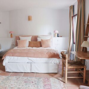 Morganite - Premium Ensuite double room