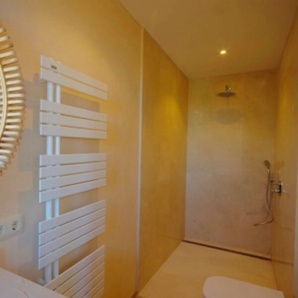 Double Room VI - Image 4